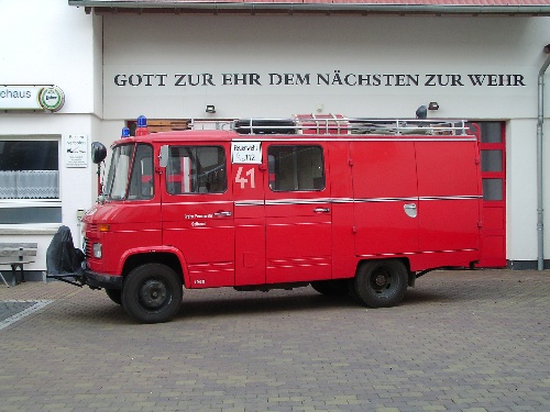 FF 0193 Fahrzeuge LF 8